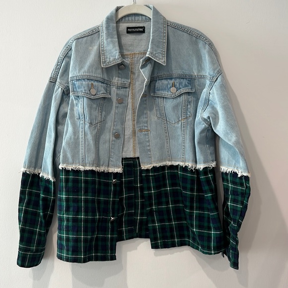 PrettyLittleThing Jackets & Blazers - Pretty little thing oversized denim jacket w/ flannel. Size S. Worn once.